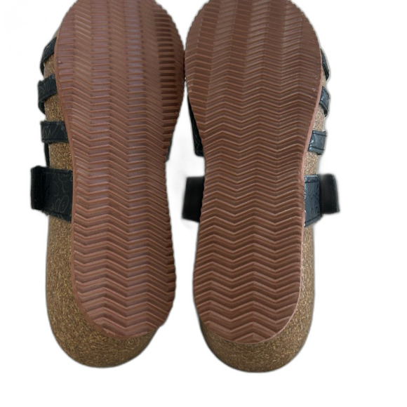 Savvy Slip-Ons Shoe Sandals Women’s Size 9 Color Black Velcro Strap Bark - Picture 11 of 12